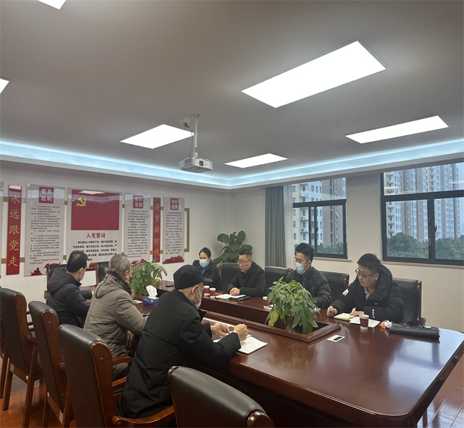 市國(guó)投公司黨委副書記、總經(jīng)理方曉赴市保安公司督查工作